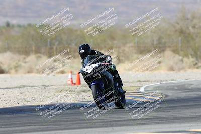 media/Apr-19-2025-CVMA (Sat) [[586b59ad56]]/Race 14-500-350 Supersport/